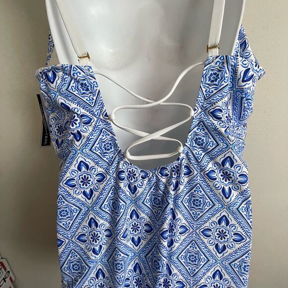 NWT La Blanca One Piece Swimsuit 22W Tummy Control Modest Cruise Strappy Back - Picture 6 of 12